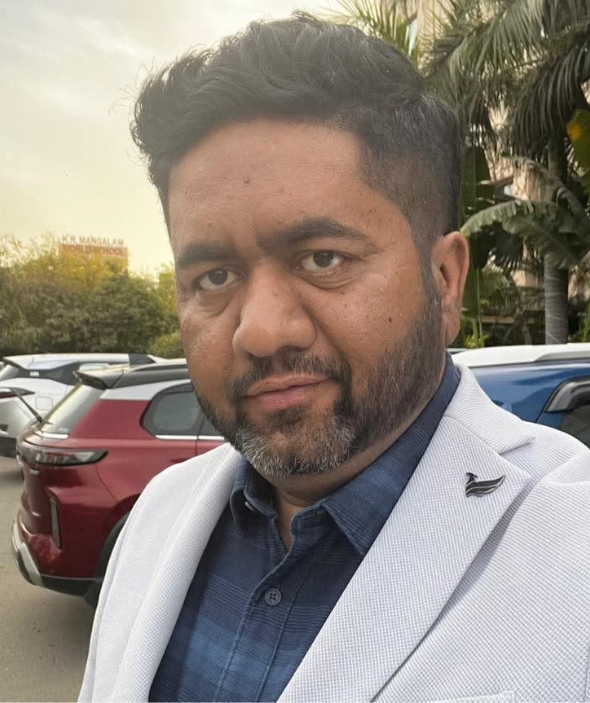 Mr. karan Puri