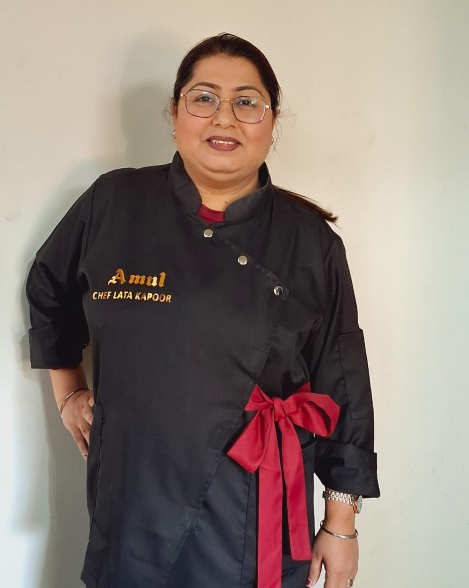 Ms. lata Kapoor 